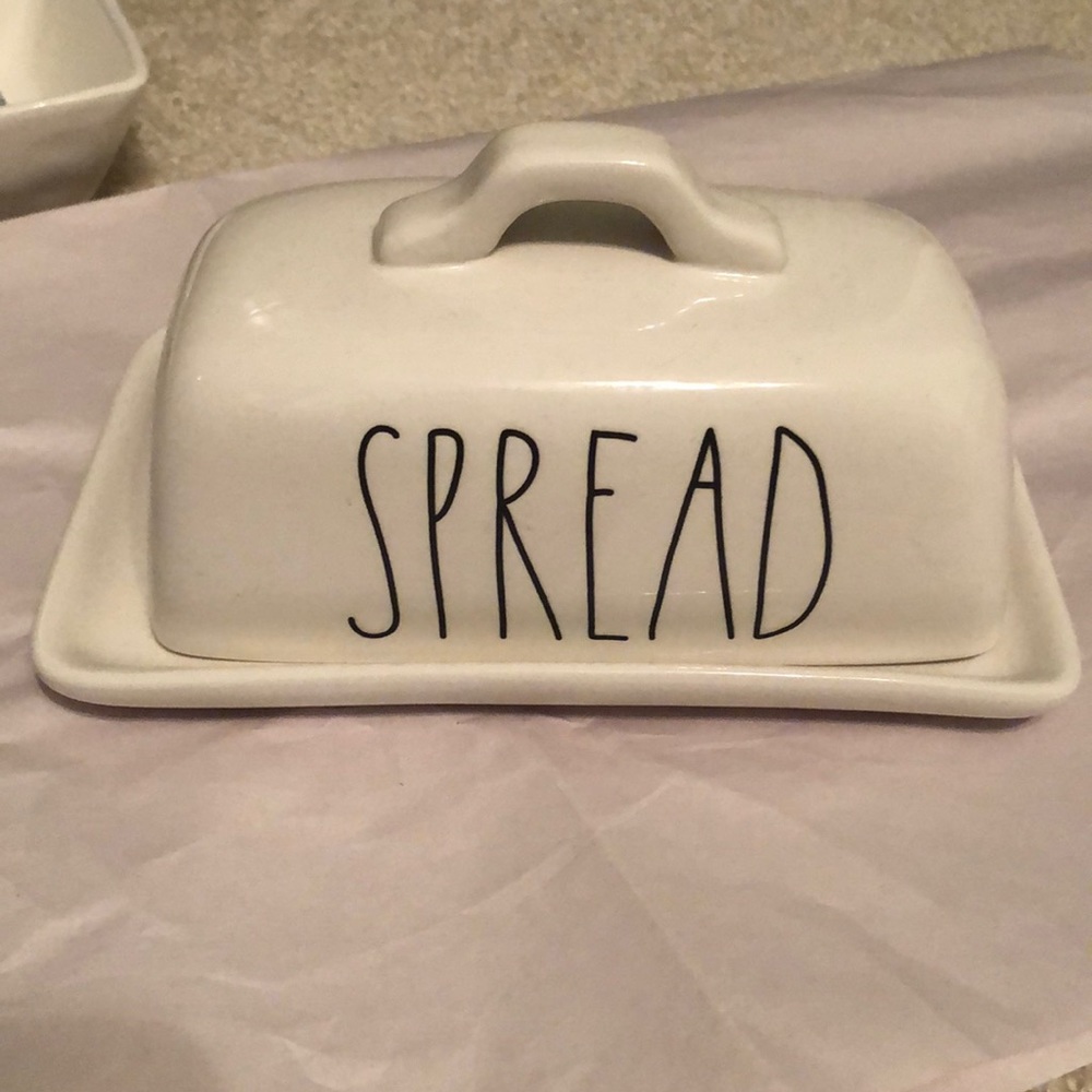 Butter dish Rae Dunn
